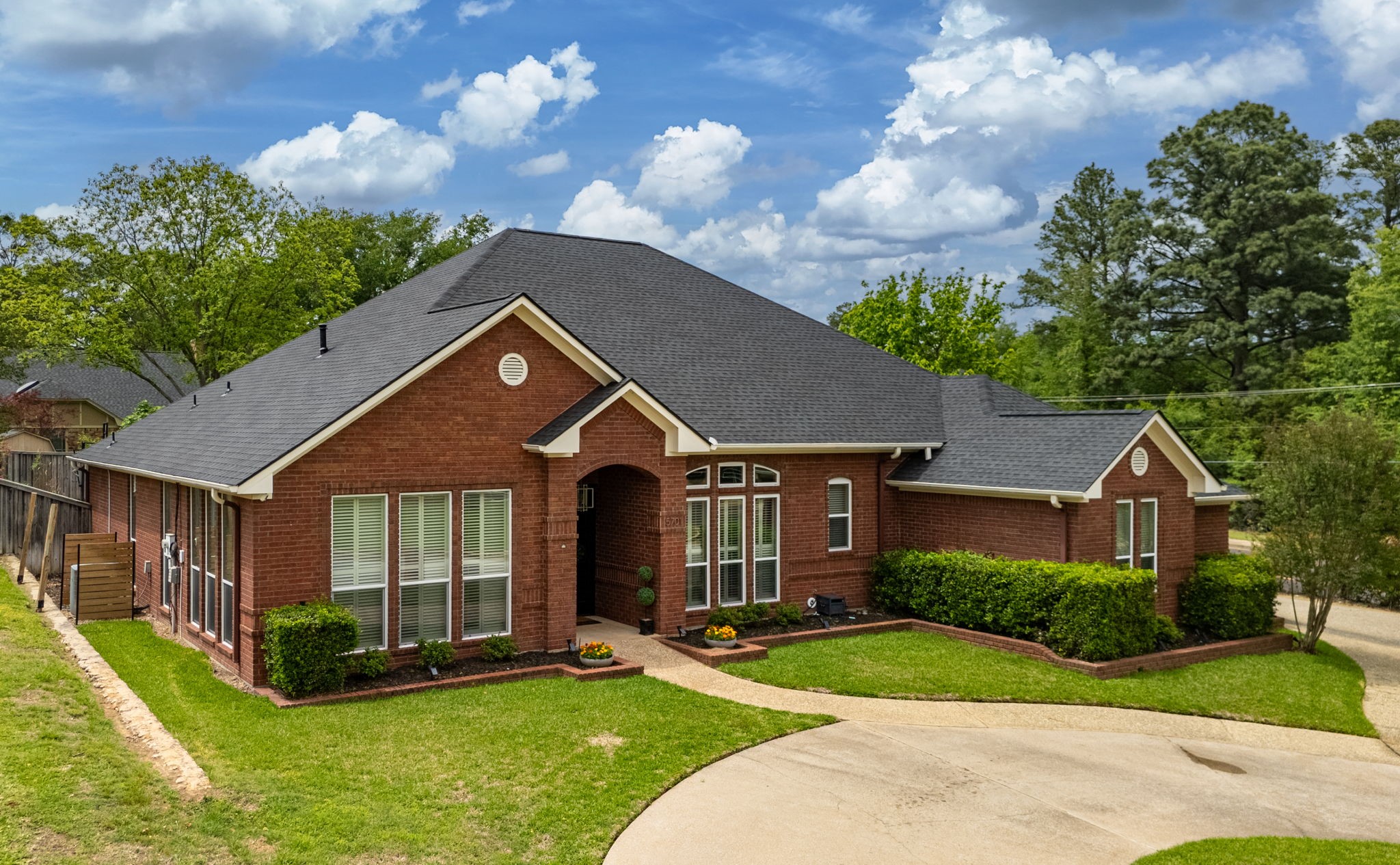 5701 Churchill Drive Tyler TX 75703