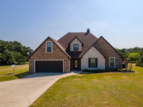 2115 Hills Court Stephenville TX 76401