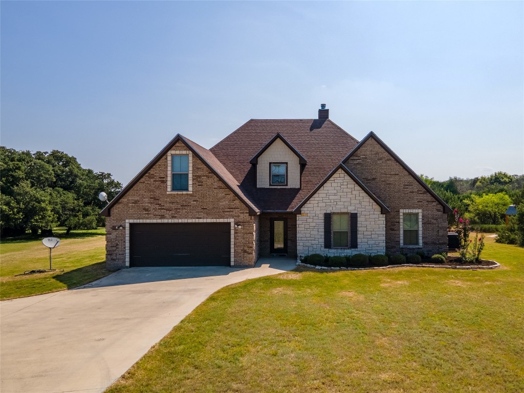 2115 Hills Court Stephenville TX 76401