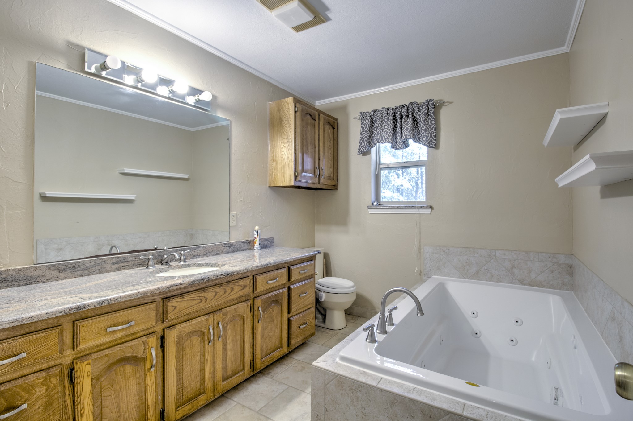 203 Eastern Valley Lane Whitesboro TX 76273