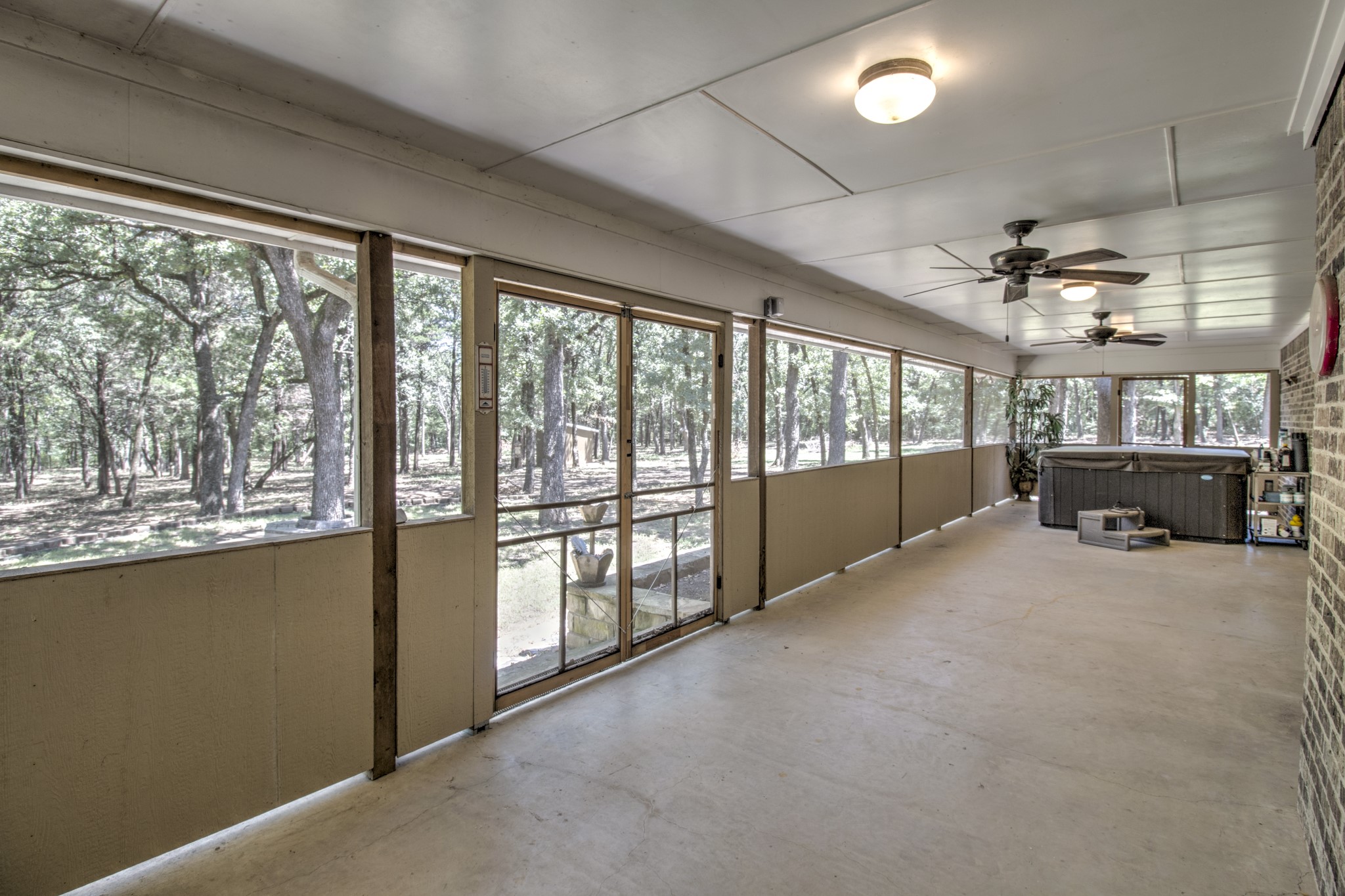 203 Eastern Valley Lane Whitesboro TX 76273