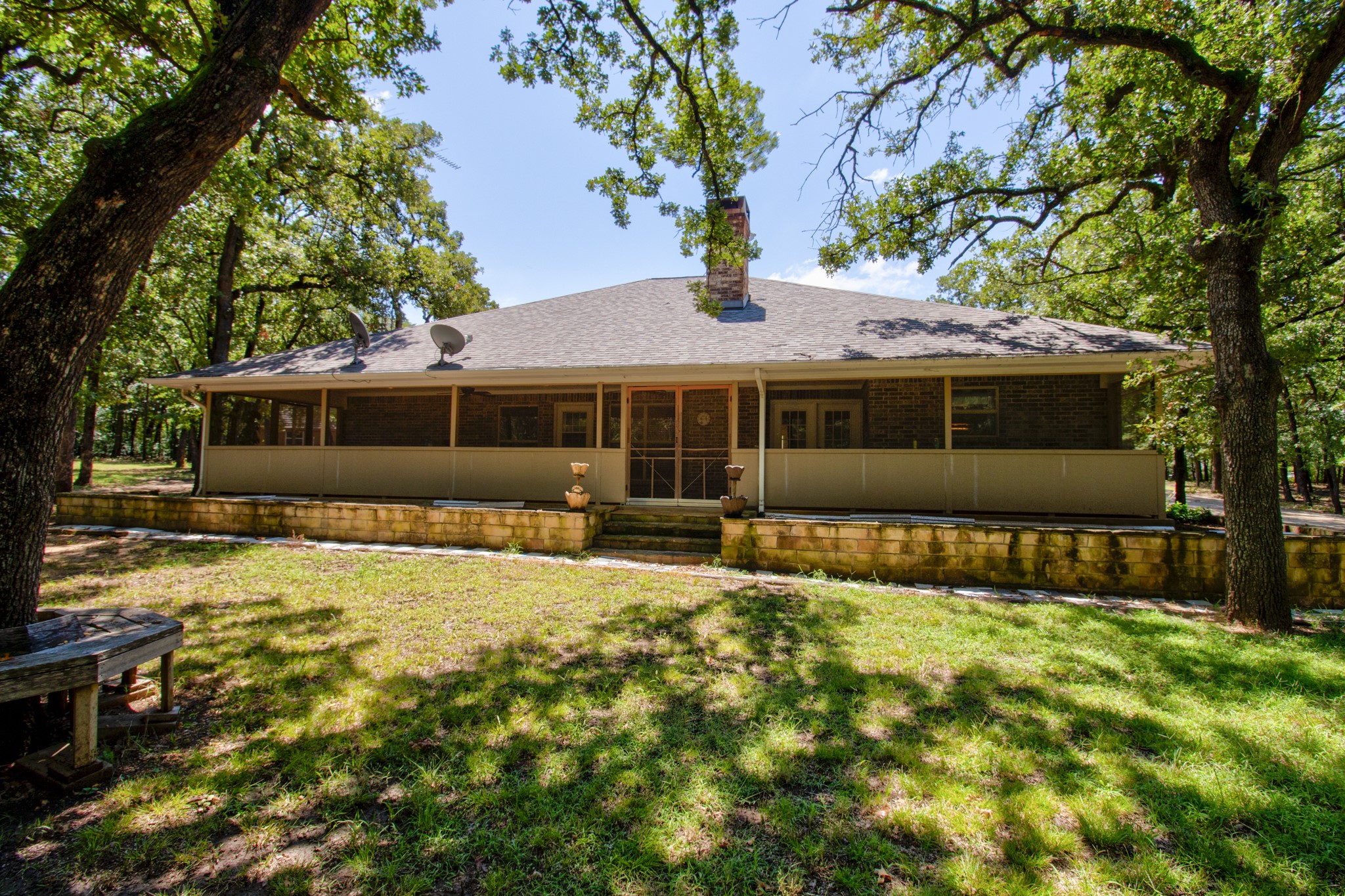 203 Eastern Valley Lane Whitesboro TX 76273