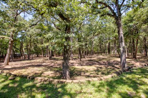 203 Eastern Valley Lane Whitesboro TX 76273