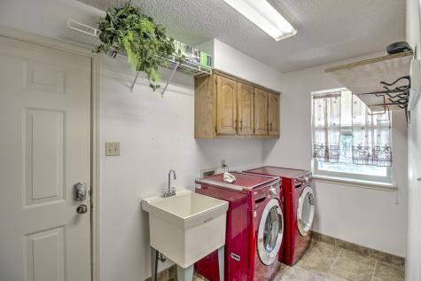 203 Eastern Valley Lane Whitesboro TX 76273