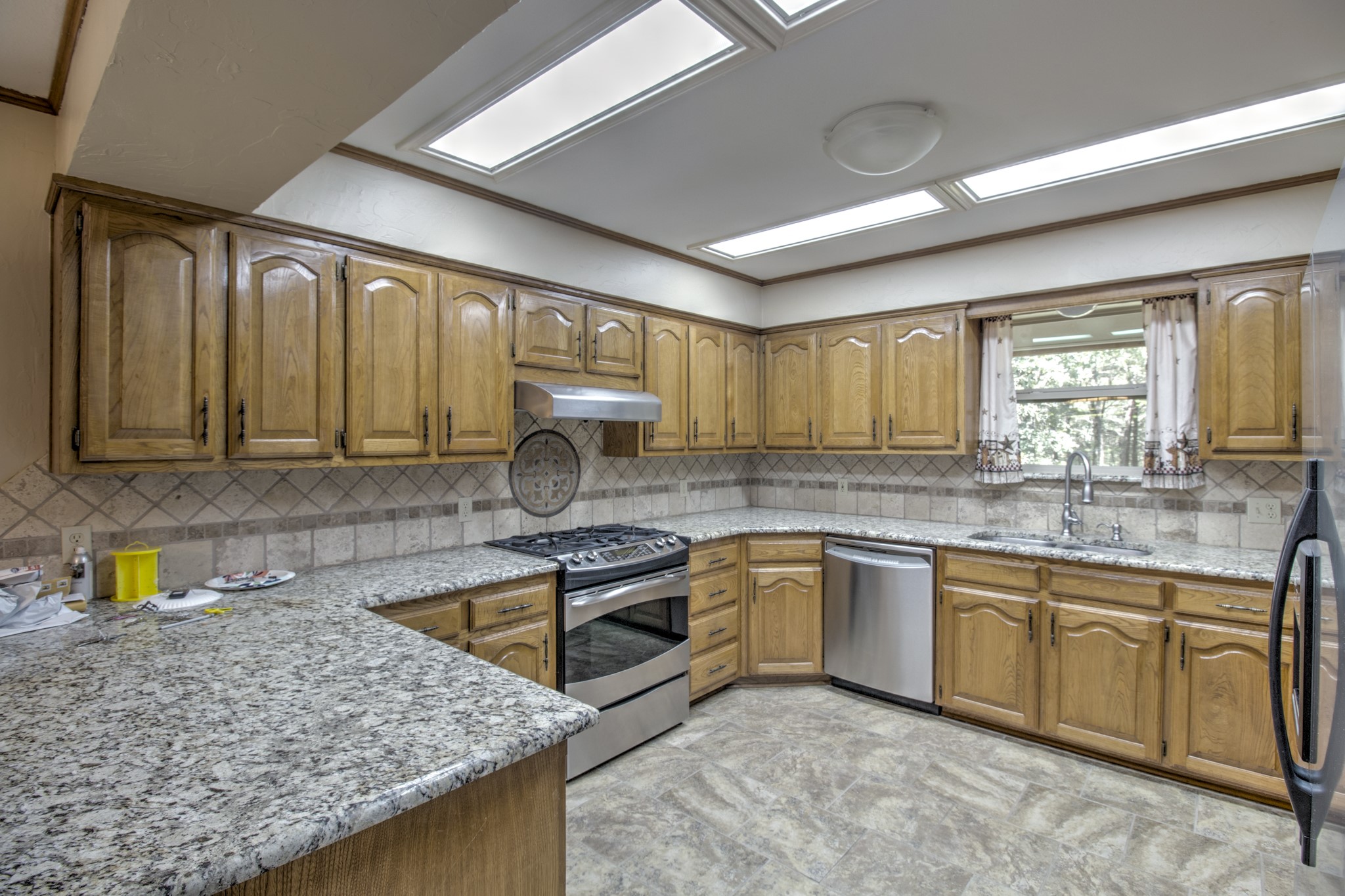 203 Eastern Valley Lane Whitesboro TX 76273