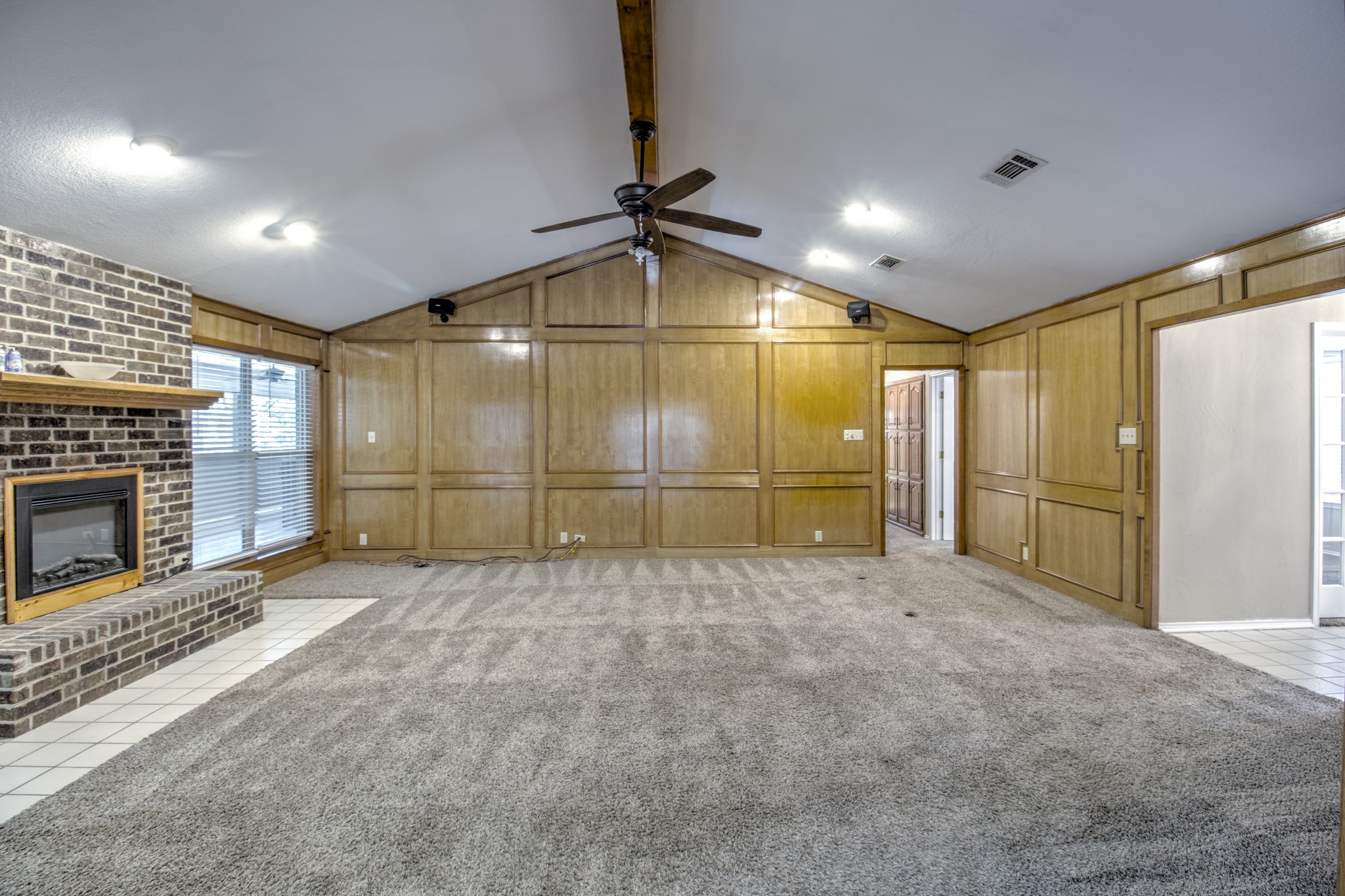 203 Eastern Valley Lane Whitesboro TX 76273