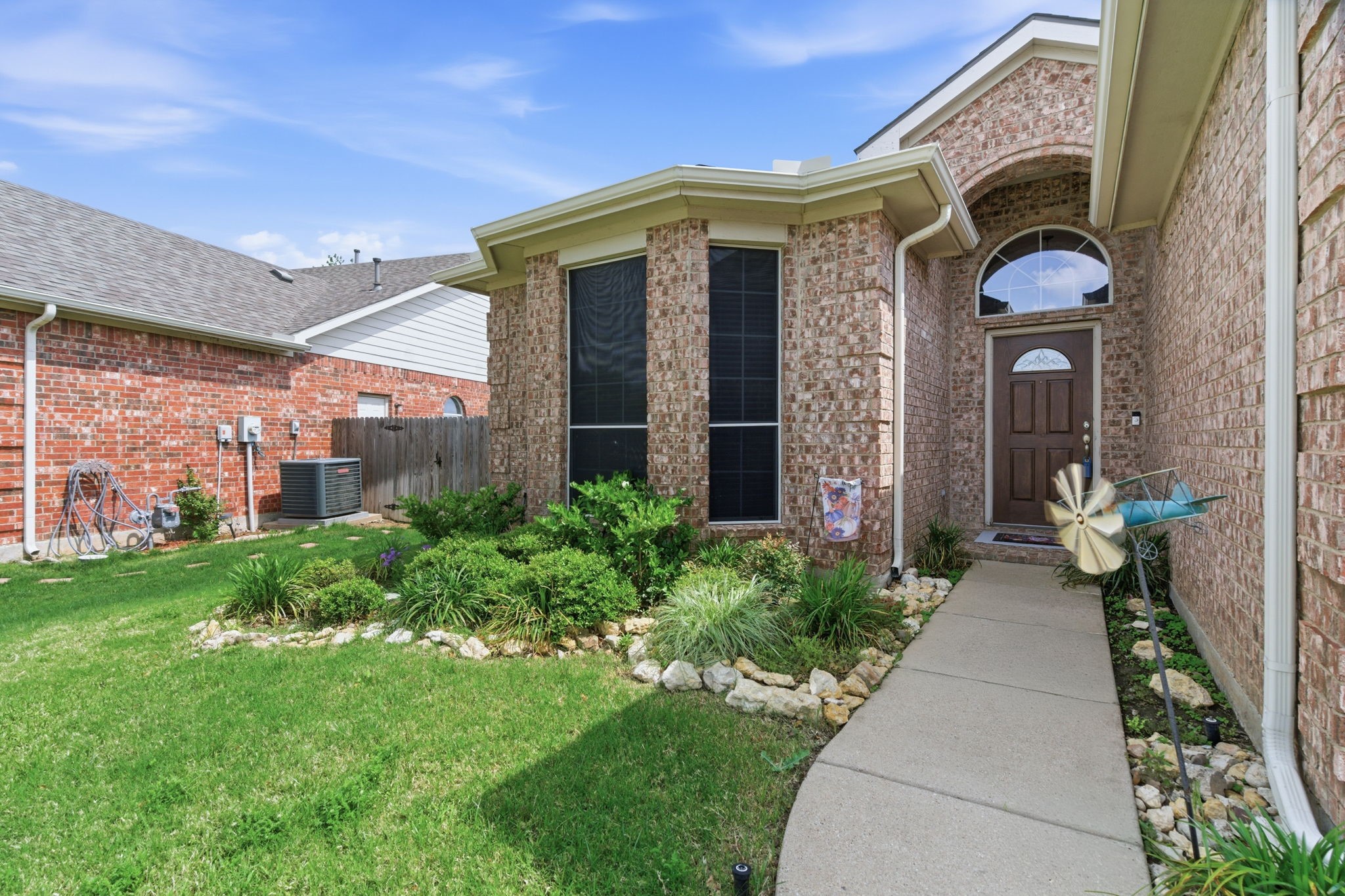 10056 Bull Run Fort Worth TX 76177
