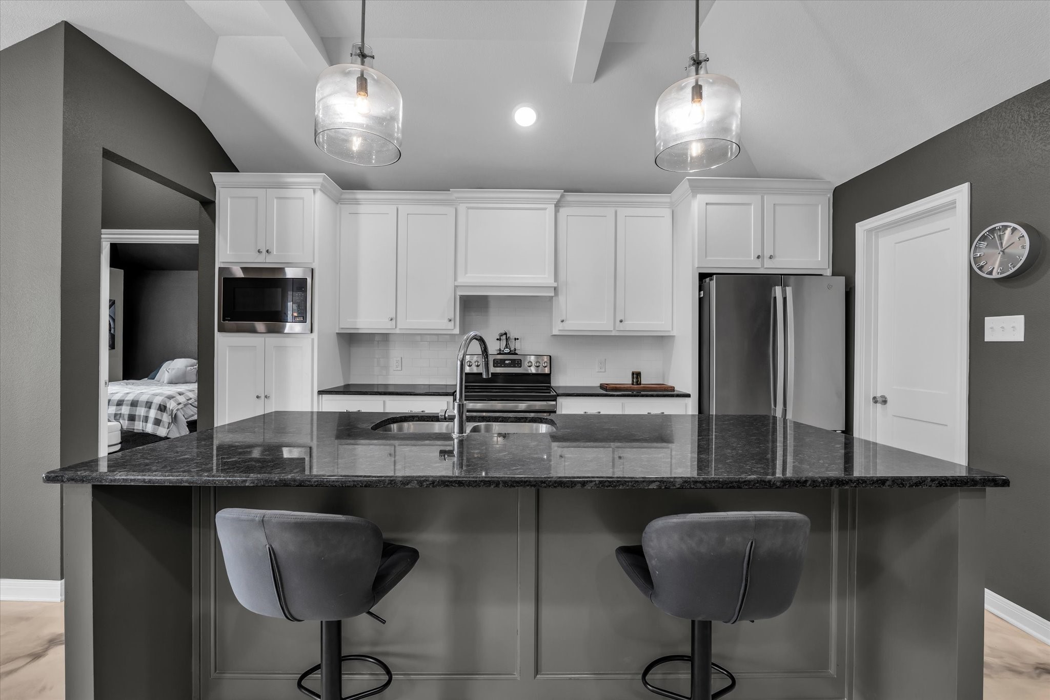 412 Travis Drive Mcgregor TX 76657