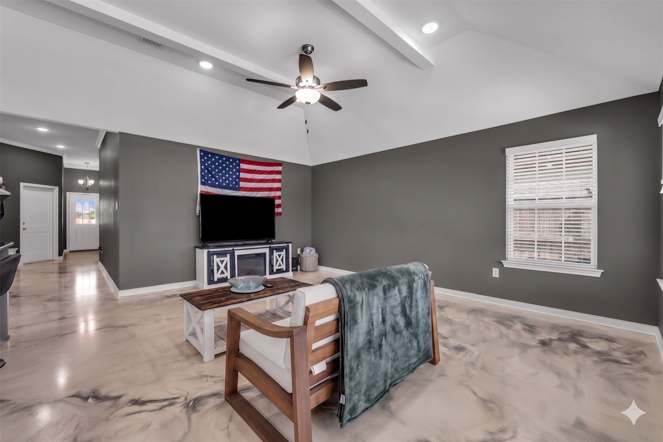 412 Travis Drive Mcgregor TX 76657