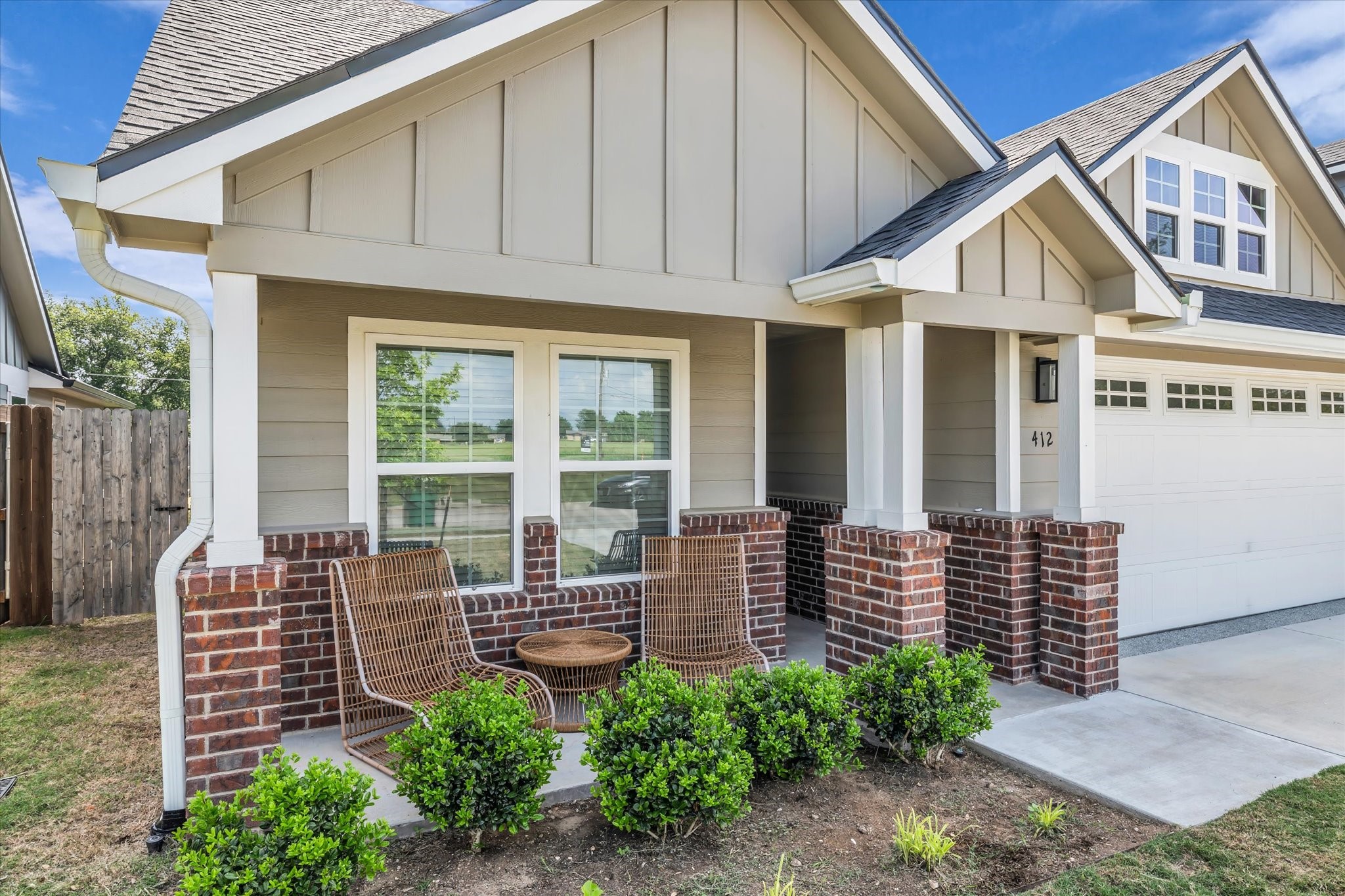 412 Travis Drive Mcgregor TX 76657