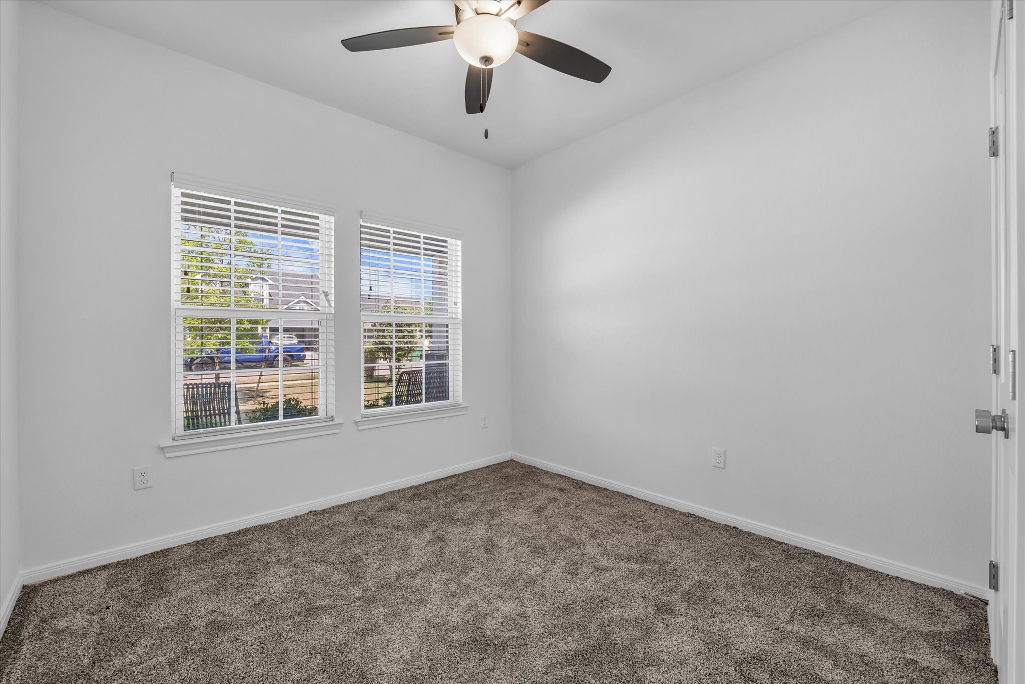 412 Travis Drive Mcgregor TX 76657