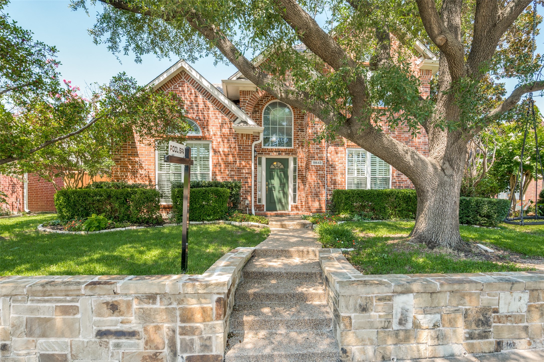 18643 Park Grove Lane Dallas TX 75287