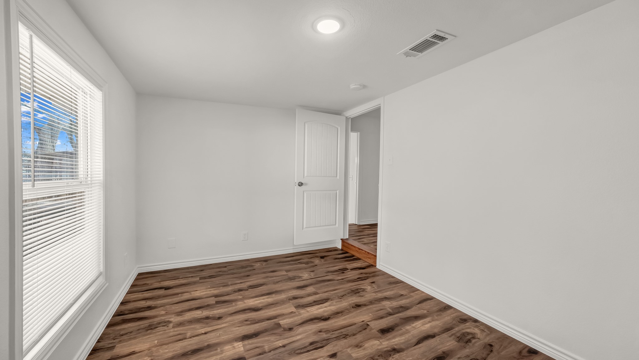 3521 Kenwood Avenue Fort Worth TX 76116