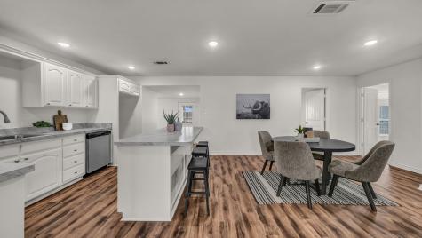 3521 Kenwood Avenue Fort Worth TX 76116