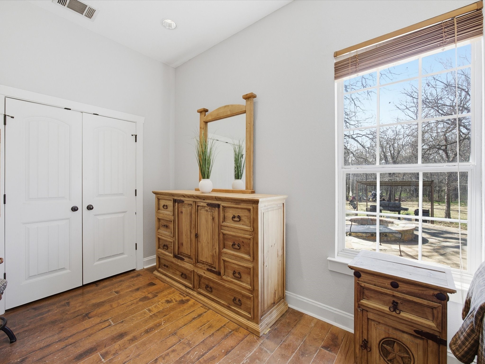 426 County Road 3435 Paradise TX 76073