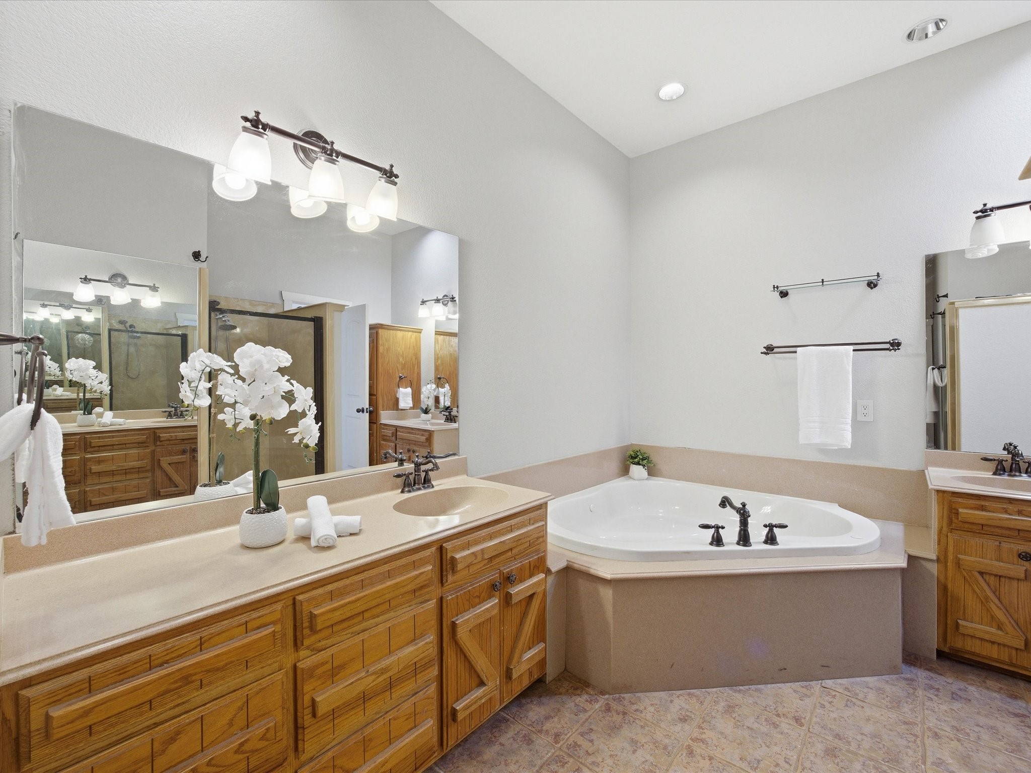 426 County Road 3435 Paradise TX 76073