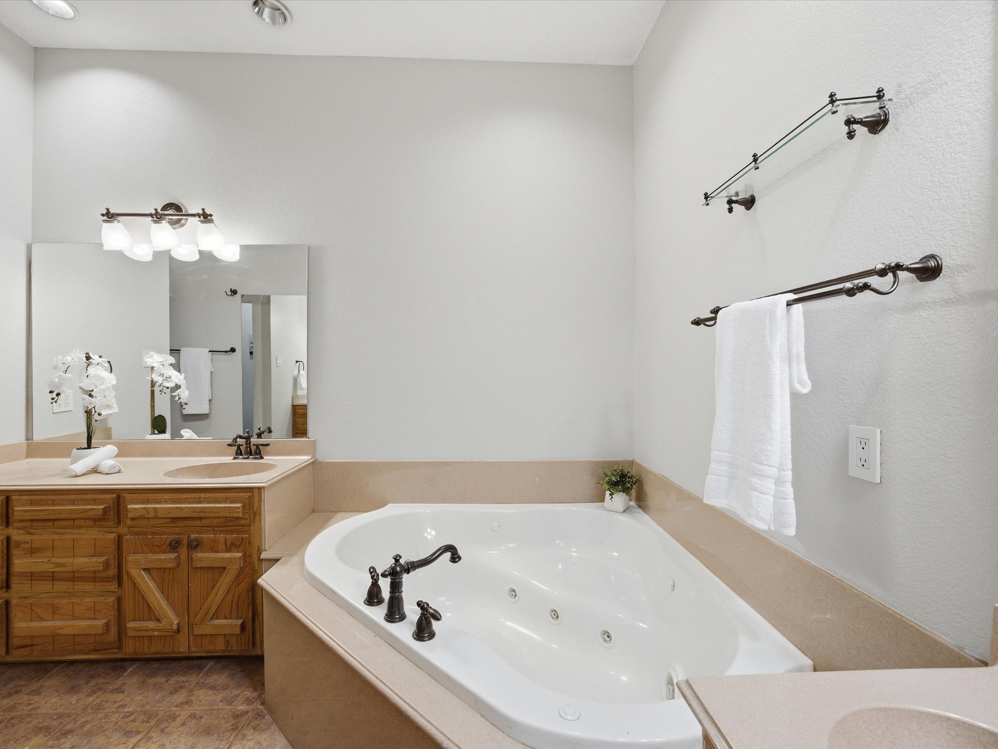 426 County Road 3435 Paradise TX 76073