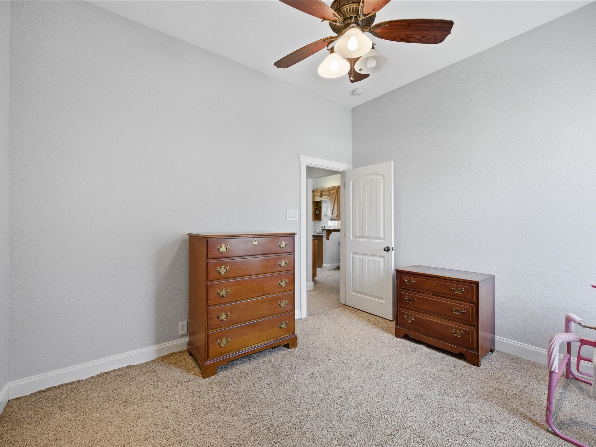 426 County Road 3435 Paradise TX 76073