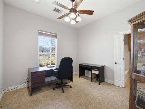 426 County Road 3435 Paradise TX 76073