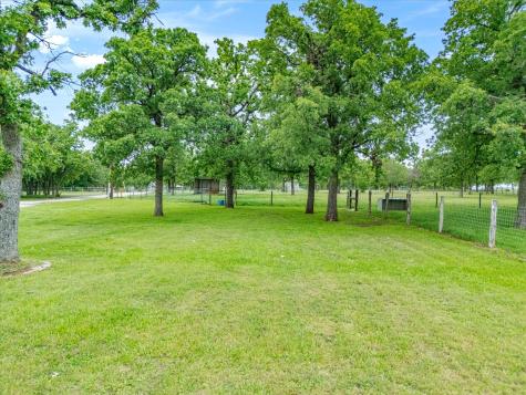 426 County Road 3435 Paradise TX 76073
