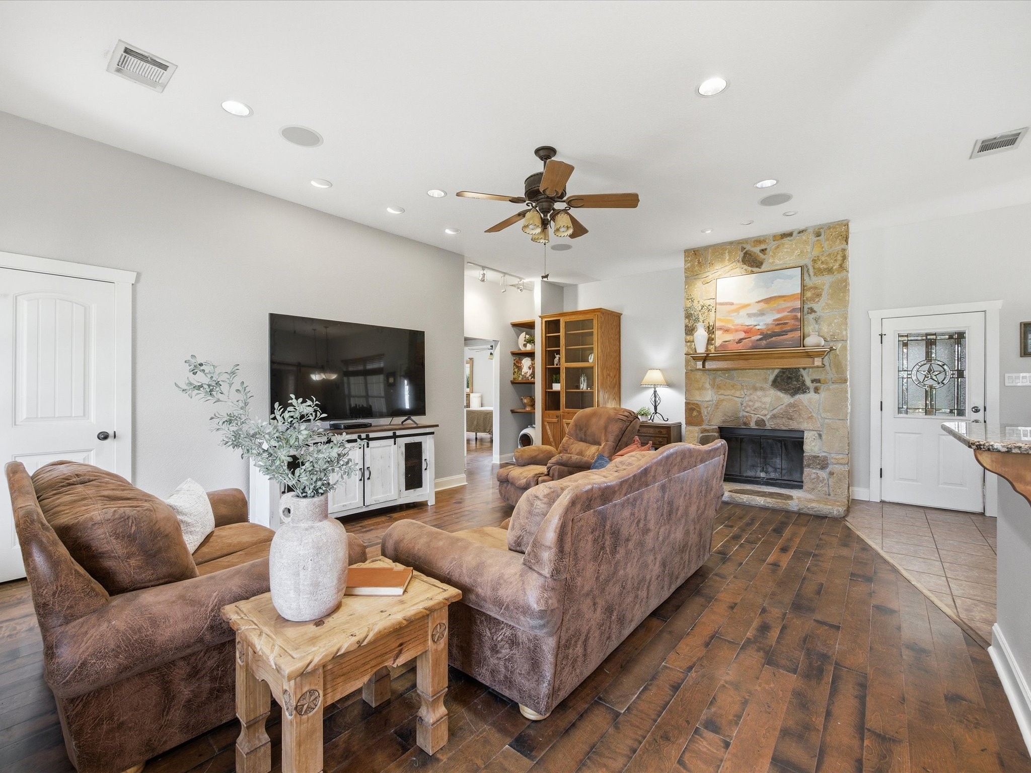 426 County Road 3435 Paradise TX 76073