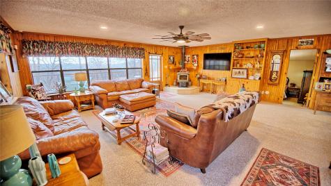 858 Ford Road Bowie TX 76230