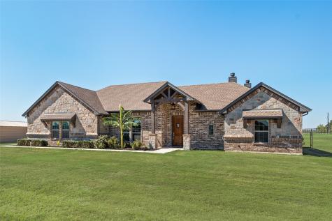 416 Christian Way Azle TX 76020