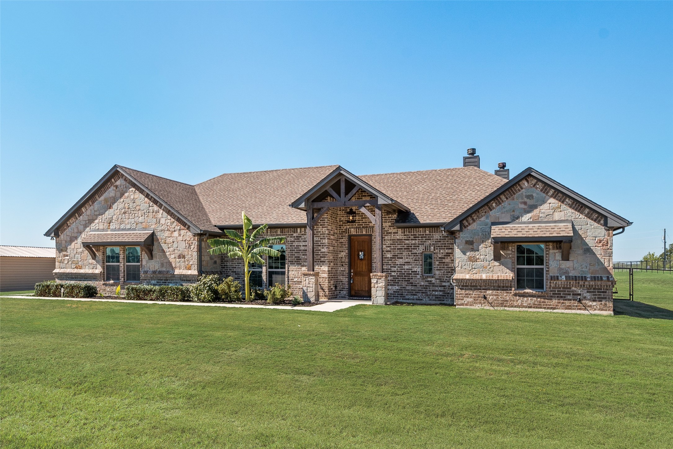 416 Christian Way Azle TX 76020