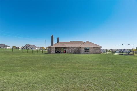 416 Christian Way Azle TX 76020