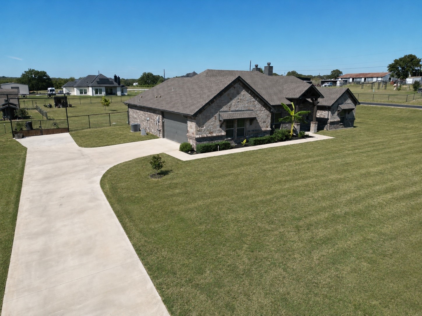 416 Christian Way Azle TX 76020