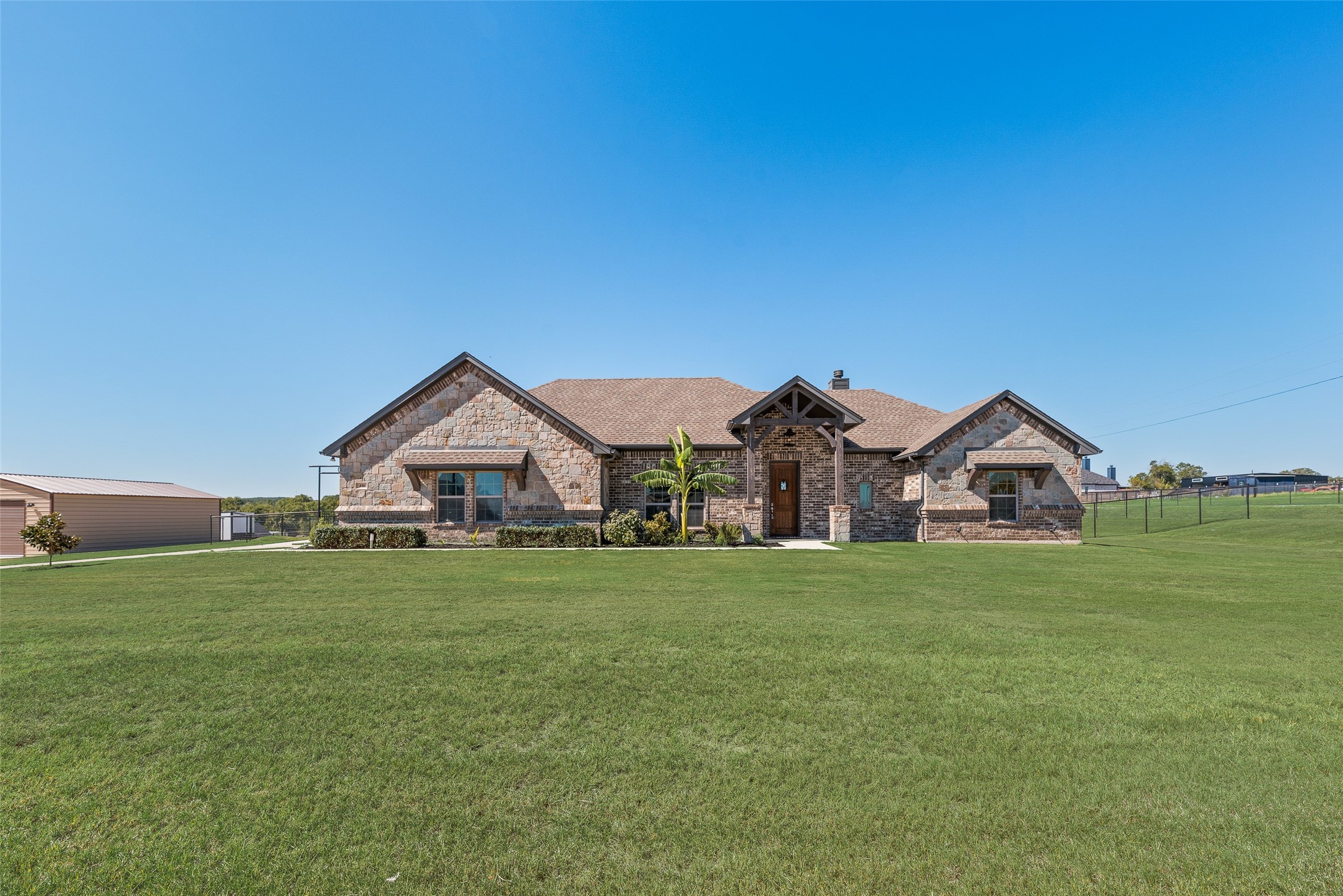 416 Christian Way Azle TX 76020