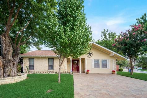 2000 Brentwood Lane Carrollton TX 75006