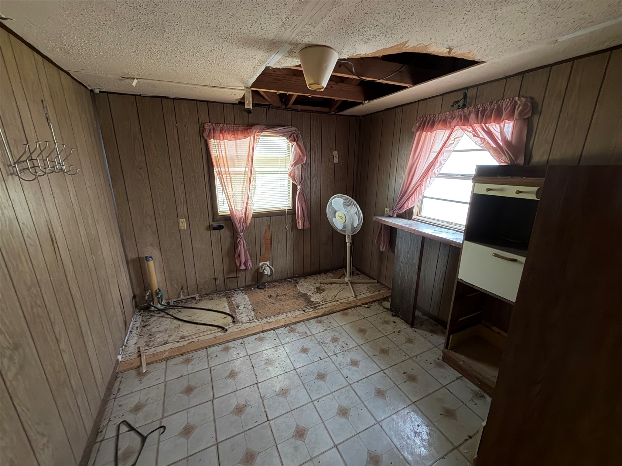 277 S Avenue L Crawford TX 76638
