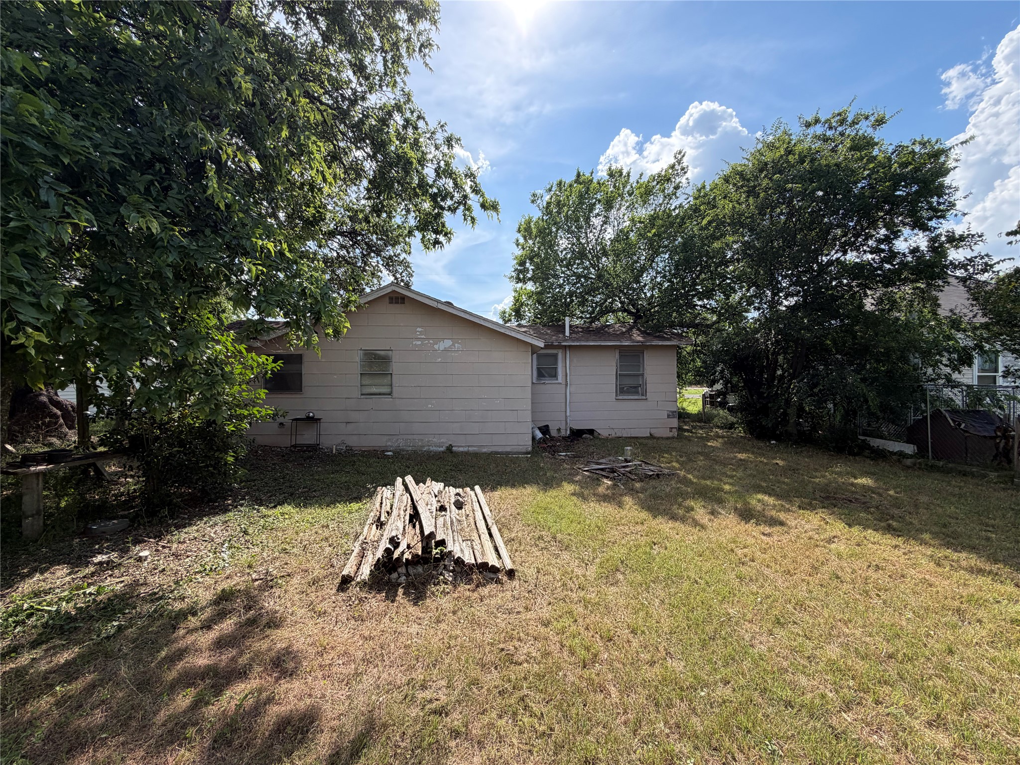 277 S Avenue L Crawford TX 76638