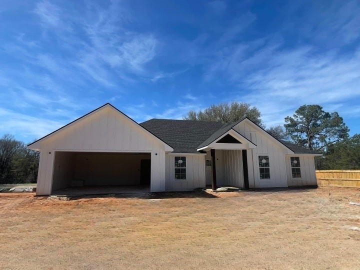 17447 County Road 4108 Lindale TX 75771