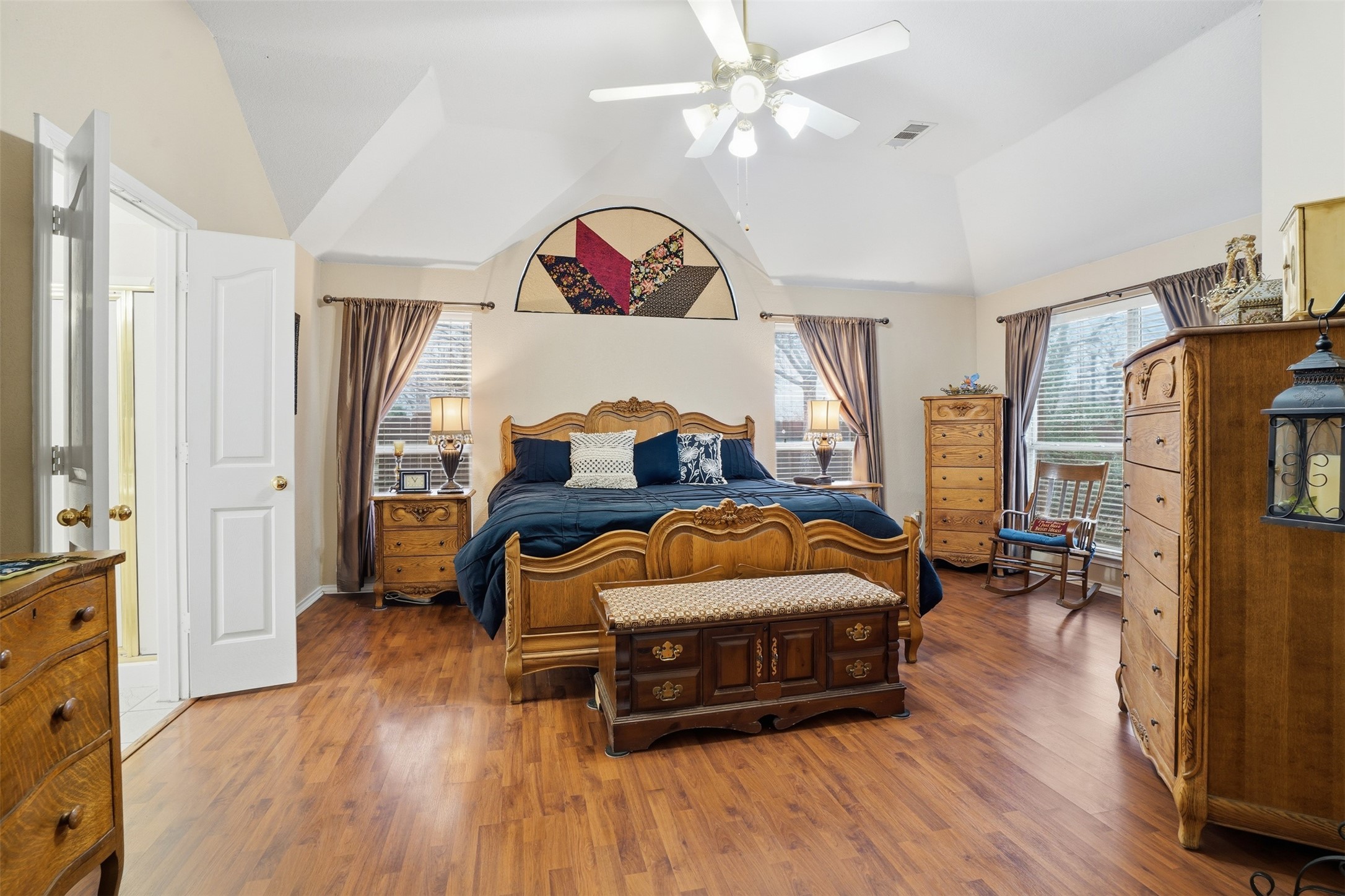901 Dylan Court Burleson TX 76028