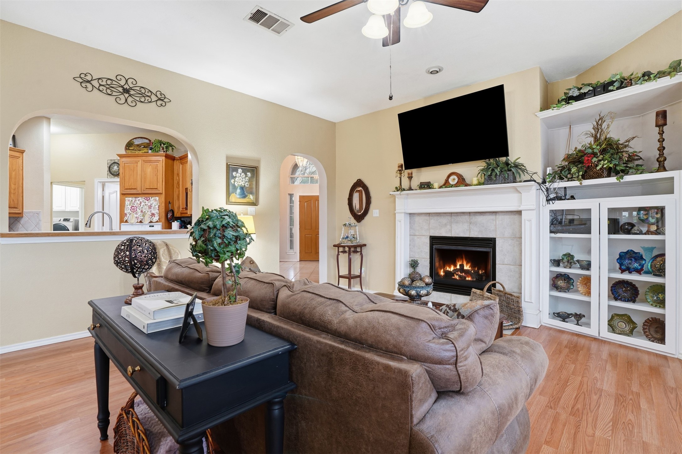 901 Dylan Court Burleson TX 76028