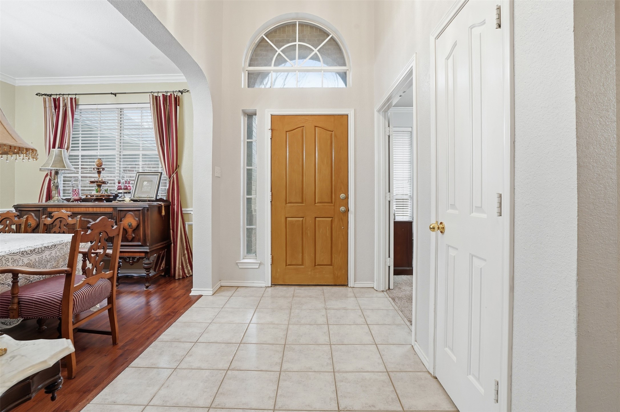 901 Dylan Court Burleson TX 76028