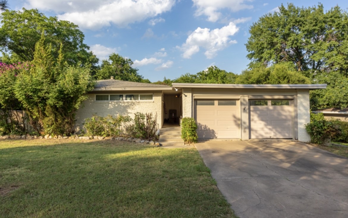 4109 Shannon Drive Fort Worth TX 76116