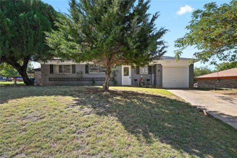 1211 Carla Street Denison TX 75020
