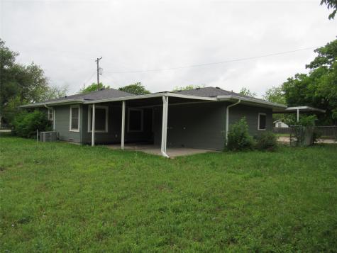 218 N Pearl Street Mart TX 76664