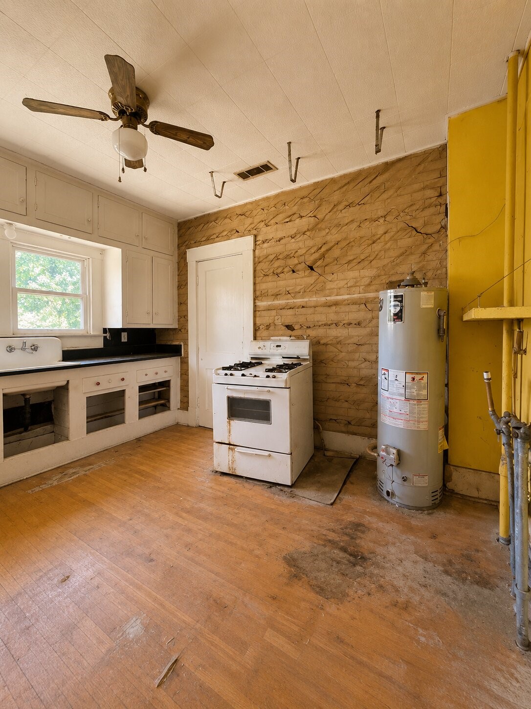 2114 Tierney Road Fort Worth TX 76112