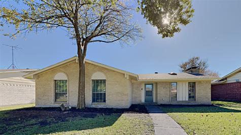 2010 Powderhorn Drive Garland TX 75044
