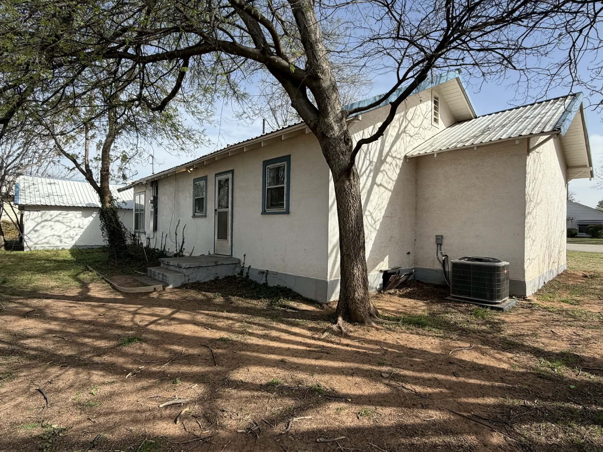 410 W Reiman Street Seymour TX 76380