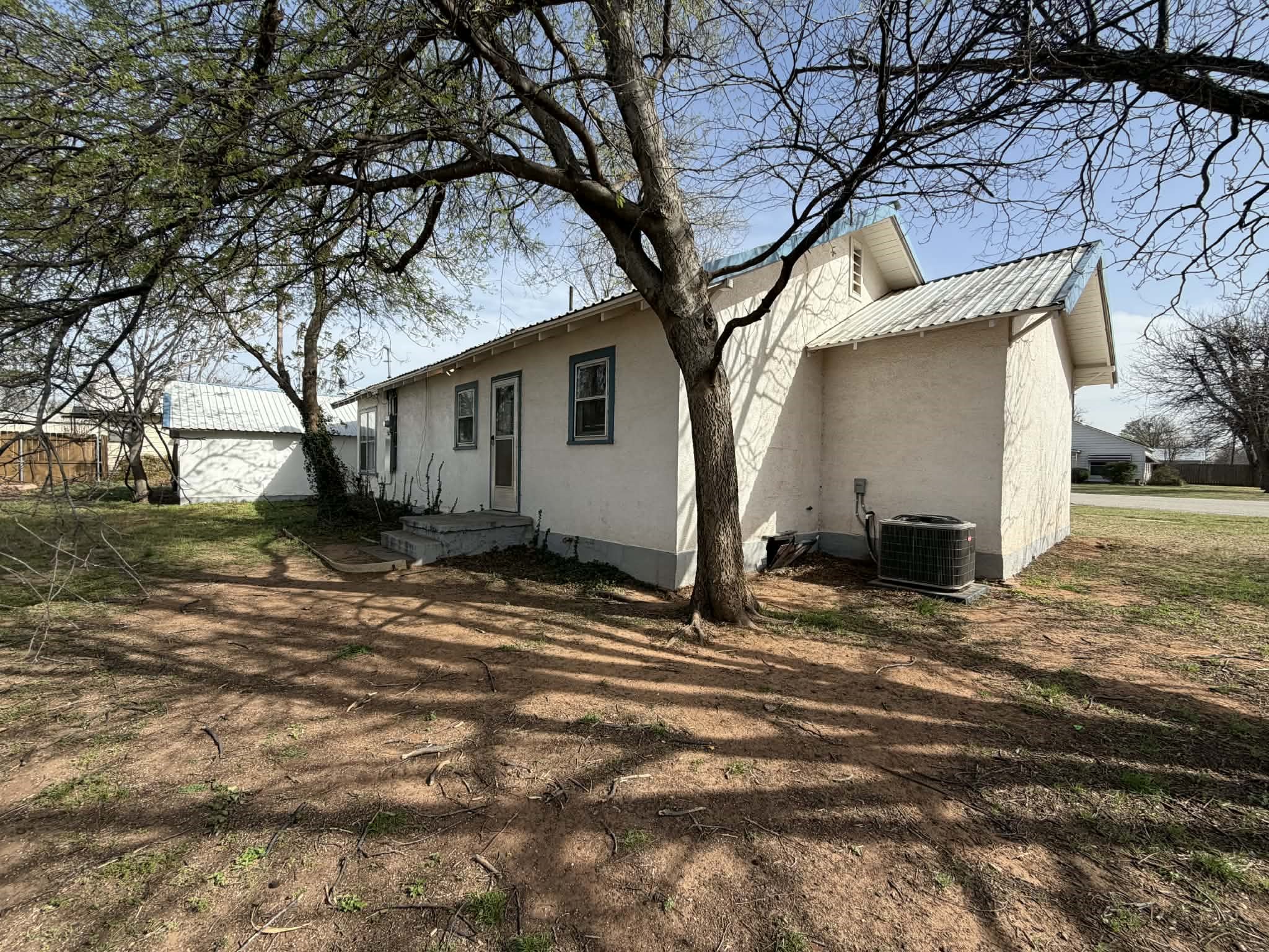 410 W Reiman Street Seymour TX 76380