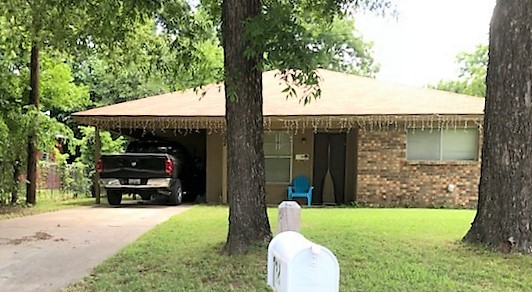 722 N Taylor Street Gainesville TX 76240