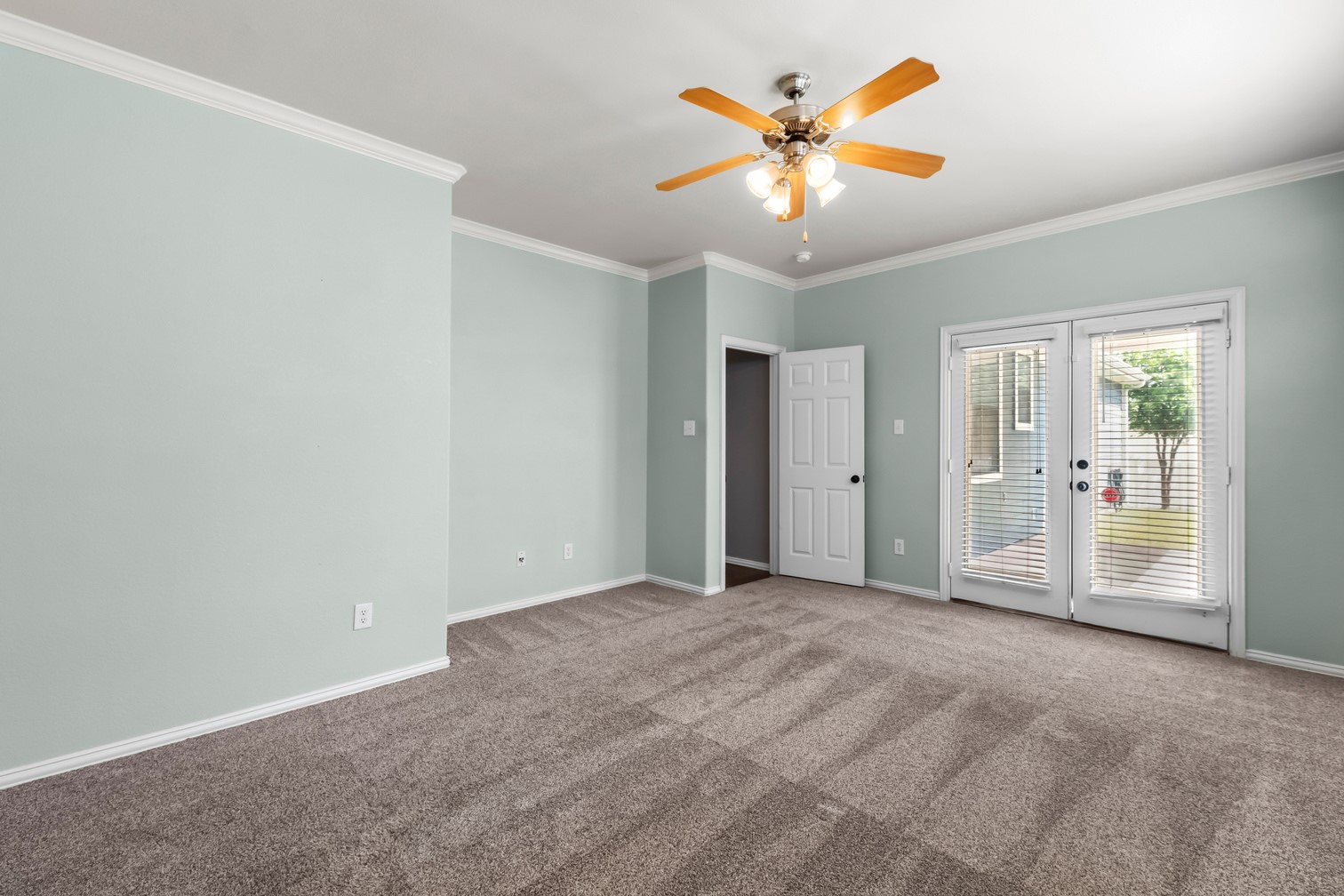 1232 Hayden Lane Savannah TX 76227