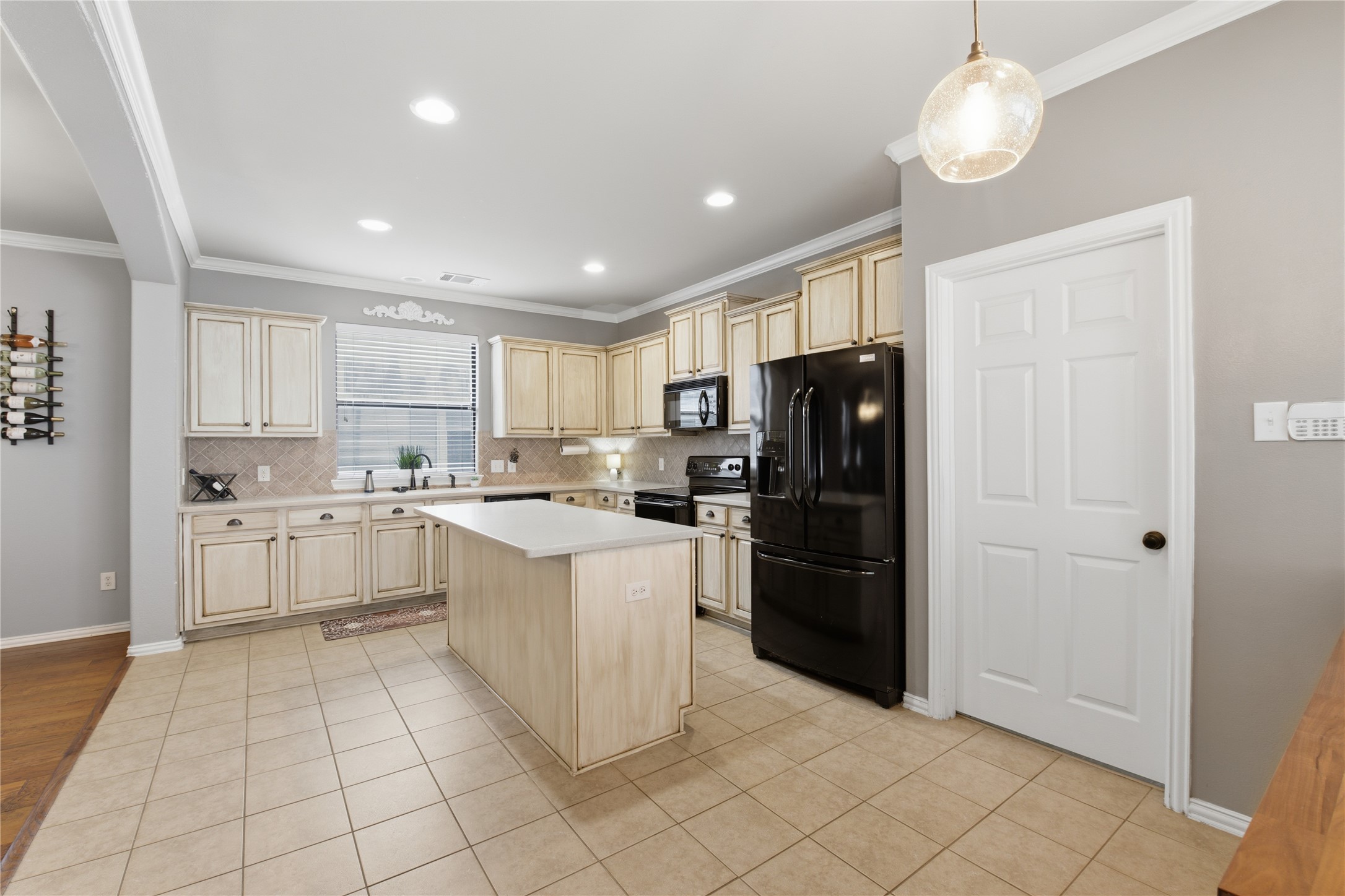1232 Hayden Lane Savannah TX 76227