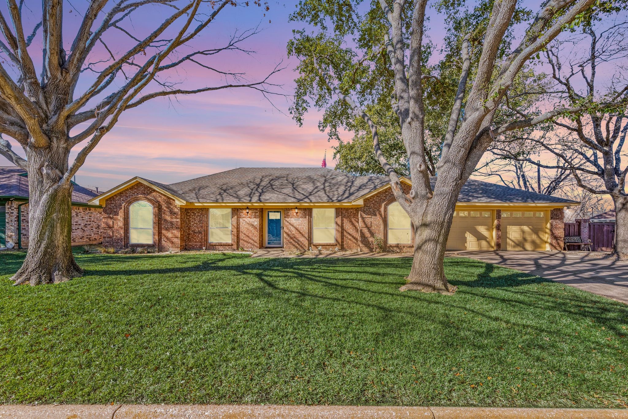 7701 Hunt Drive North Richland Hills TX 76182