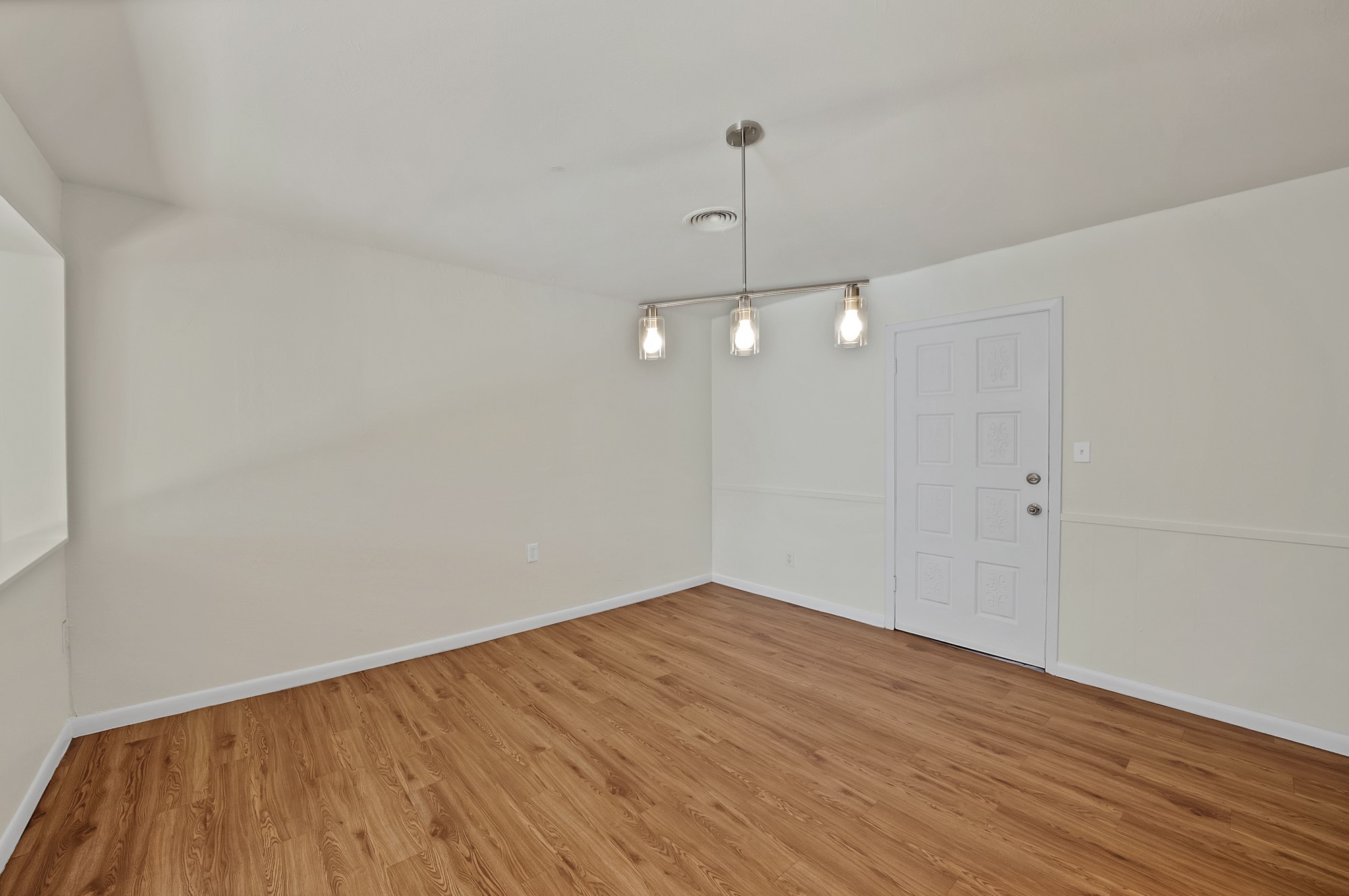 3458 Cimmaron Trail Fort Worth TX 76116